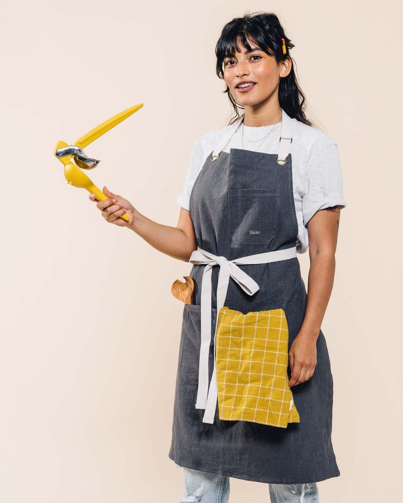 Caldo Linen Kitchen Apron for Cooking- Mens and Womens Linen Bib Apron for Professional Chef, Server, or Barista - Adjustable with Pockets (Slate) - Image 3